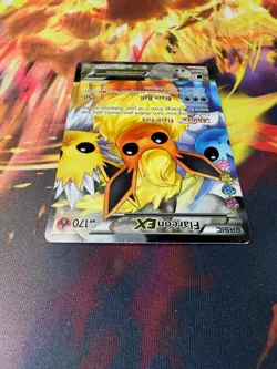 Flareon EX RC28/RC32 LP-NM Full Art Ultra Rare Generations 2016 Pokemon TCG - Image 3