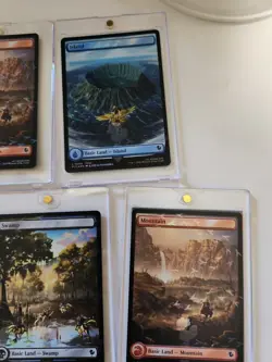 Lands (Chocobo Track Foil) Commander: Final Fantasy Foil - Image 4