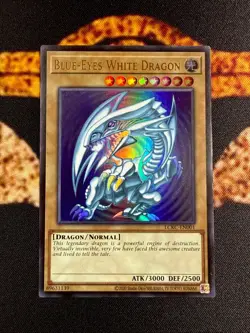 YUGIOH • BLUE EYES WHITE DRAGON • ULTRA RARE • LCKC-EN001 • UNLIMITED • SDK ART - Image 1