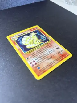 Ninetales #12/102 Holo Pokemon Card - Base Set - Image 4