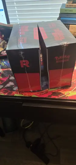 Pokemon TCG Scarlet & Violet Destined Rivals Elite Trainer Box ETB New Sealed - Image 2