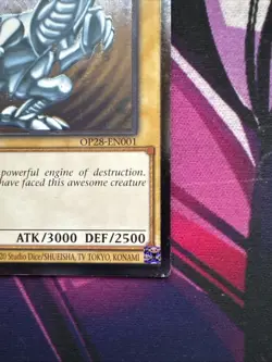 Blue Eyes White Dragon OTS Ultimate Rare Card OP28-EN001 Light play - Image 3