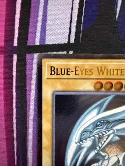 Blue Eyes White Dragon OTS Ultimate Rare Card OP28-EN001 Light play - Image 5