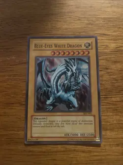 Blue-Eyes White Dragon SKE-001 Starter Deck: Kaiba Evolution Unlimited|Unlimited - Image 1