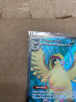 Pidgeot ex 217/197 NM CLOSE UP PIX Obsidian Flames UR Holo Pokemon Card - Image 2