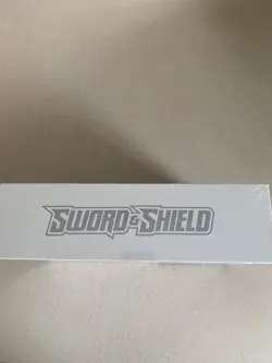 Pokemon TCG Sword and Shield Ultra Premium Collection Charizard Box w/tear 820650871115 - Image 2