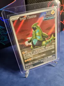 Pokemon Iron Thorns • SVP 098 • Black Star Promo • Englisch • NM - Image 2