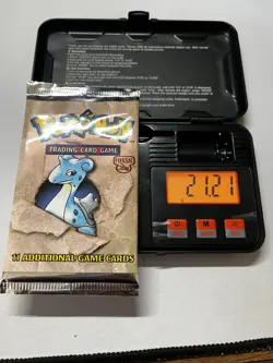 1999 WOTC Pokemon Unlimited Fossil Booster Foil Pack (Lapras) PSA 8 LIKELY HEAVY - Image 4