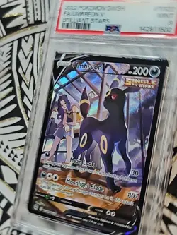 Pokemon Umbreon v Single Strike FA Brilliant Stars TG22 PSA 9 Mint (502) - Image 4