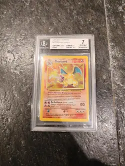 POKEMON CARD CHARIZARD HOLO 4/102 - ITA - SET BASE - BECKETT BGS 7 - Image 1