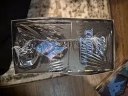 POKEMON CENTER CROWN ZENITH ETB FACTORY SEALED SMALL TEAR - Image 4