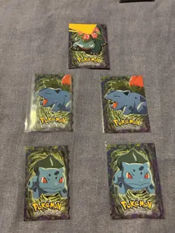 Pokemon Topps Trading Cards Venasuar Bundle X5 Cards No Duplicates - Image 1