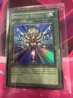 Monster Reborn Ultra Rare LOB-E096 European English Near Mint Yugioh TCG - Image 1