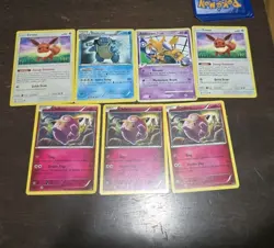 Pokemon TCG Mid Era Lot of Popular Pokemon lot of 25 Charizard Eevee Look Read - Image 4