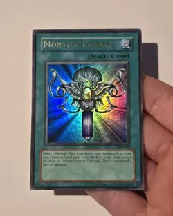Yugioh Monster Reborn LOB-118 Ultra Rare Vintage LP - Image 3