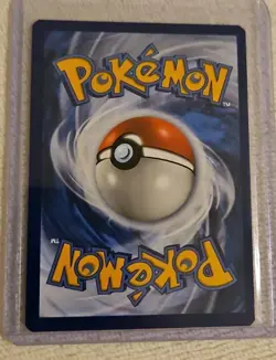 2016 Pikachu 35/108 XY Evolutions Pokemon Reverse Holo Near Mint - Image 2