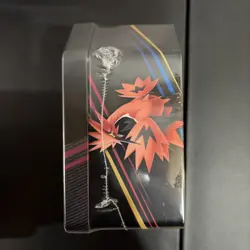 Pokemon TCG CROWN ZENITH Sealed Tin with 5 packs & Galarian ZAPDOS Promo Card 820650851940 - Image 3