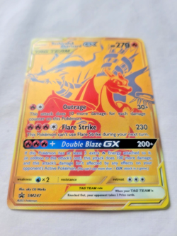 Pokemon Full Art/Illustration Reshiram Charizard GX Tag Team Holo (SM247) LP+ - Image 3