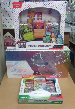 POKEMON PRISMATIC UPC SUPER PREMIUM + 151 POSTER + FIRST PARTNER BOX - Image 1