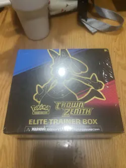 Pokemon TCG: Crown Zenith Elite Trainer Box ETB 10 Packs *2 Small tears In seal* 820650851476 - Image 1