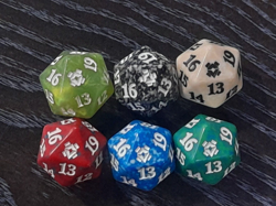 MTG , Zendikar Rising, Spindown D20 dice + green dice each one (6 dice in total) - Image 1