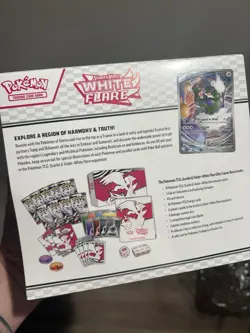 Pokemon Pokemon TCG Scarlet & Violet—White Flare Elite Trainer Box English - Image 2