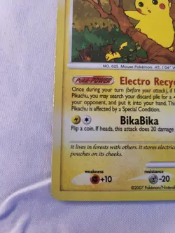 Pokemon Pikachu DP16 Diamond & Pearl Promo Holo Card 2007 English - Image 3