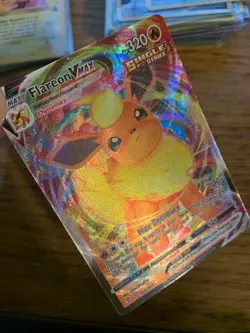 NM! Flareon VMAX (018/203) Evolving Skies Full Art Ultra Rare Pokemon Card! - Image 3