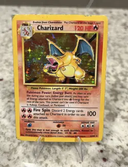 Pokemon TCG Charizard Base Set Holo 4/102 Vintage WOTC - Image 1