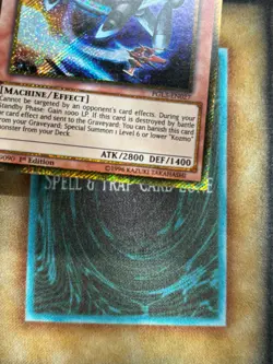 Yugioh Kozmo Forerunner PGL3-EN027 Gold Secret Rare 1st Ed MISPRINT NO EYE NM - Image 2