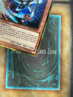 Yugioh Kozmo Forerunner PGL3-EN027 Gold Secret Rare 1st Ed MISPRINT NO EYE NM - Image 3
