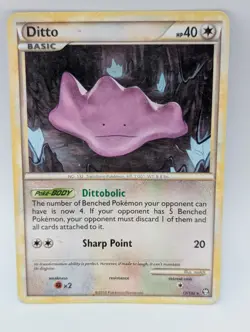 Ditto Rare Triumphant 17/102 MP Pokemon TCG - Image 1