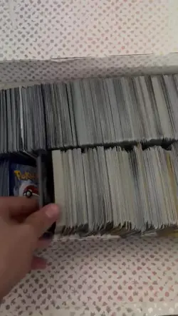 pokemon lot +5000 plus with box and binder filled with holo/reverse holos - Image 2
