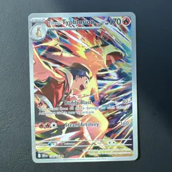 2025 POKEMON DRI EN-DESTINED RIVALS ILLUSTRATION RARE ETHAN'S TYPHLOSION HOLO - Image 1