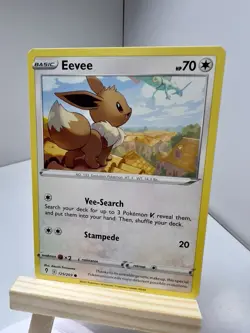 Eevee 125/203 2021 Evolving Skies Non Holo NM/M Pokemon TCG Common - Image 1