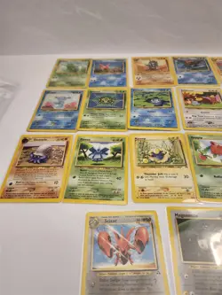 Pokemon Neo Discovery Non Holo Lot (28 Cards) WOTC Vintage - Image 3