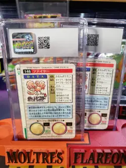 1996 Pokemon Bandai Cardass Red & Green Card #146 Moltres Prism CGC 10 Foil Holo - Image 2