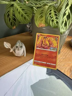 Moltres Stamped Holo Rare Pokemon Card, Black Star Promo, SWSH185 - NM 🔥 - Image 1