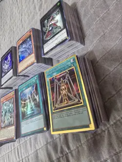Yu-Gi-Oh! Card Collection of 1000x Yugioh Cards See Photos. Holo Foils! - Image 5