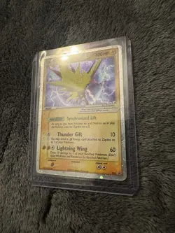 Vintage Pokemon TCG Zapdos EX Holo Card Nintendo Promo 2005 033 - Image 1