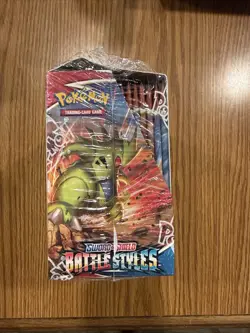 Pokemon TCG Sword and Shield Battle Styles Booster Box Factory Sealed English - Image 4