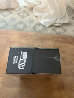 Pokemon Sword & Shield Evolving Skies Elite Trainer Box Umbreon Jolteon - Image 3