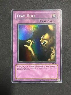 Trap Hole LOB-058 Unlimited Super Rare 2002 - Image 1
