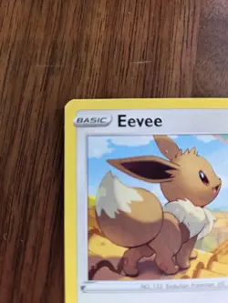 Pokemon Eevee 125/203 SWSH07 Evolving Skies Basic 70HP Common Regular Card - Image 2