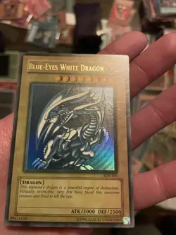 Yu-Gi-Oh! TCG Blue-Eyes White Dragon SDK-001 MISPRINT Faded Error - LP - Image 3