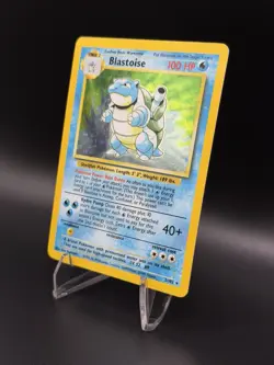 Pokemon TCG Vintage Blastoise 002/102 Base Set Holo - LP-/MP+ - Image 2