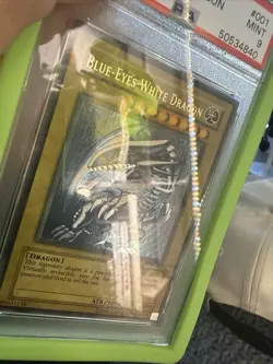 YuGiOh! Blue-Eyes White Dragon SDK-001 FADED PSA 9 Unlimited - Image 4