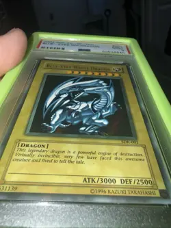 YuGiOh! Blue-Eyes White Dragon SDK-001 FADED PSA 9 Unlimited - Image 5