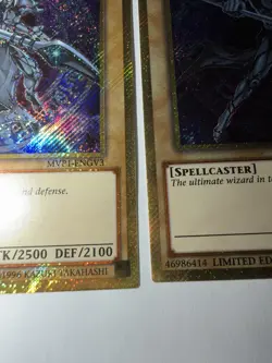 Yu-Gi-Oh Dark Magician MVP1-ENGV3 Gold Secret Rare Card Limited Edition - Image 4