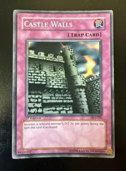 Yugioh - Castle Walls SDJ-045 1st Edition - Starter Deck: Joey - Image 1